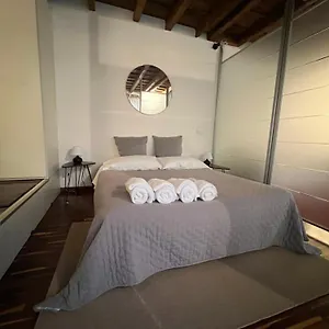 Antica Corte Navigli-darsena Apartment